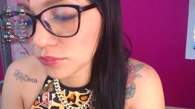 Sari__ webcam cam4 model stream image