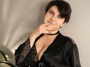 LilyMarlin webcam model stream image