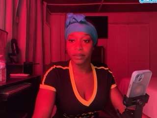 iluvsaffire-bleu webcam model stream image