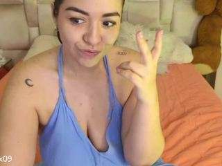 carolinafox webcam model stream image