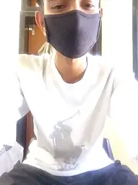 its_coco72 webcam model stream image