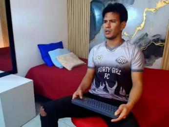jacobwolf__ webcam model stream image