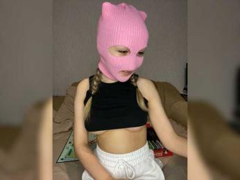 PartiZn_Way webcam bongacams model stream image
