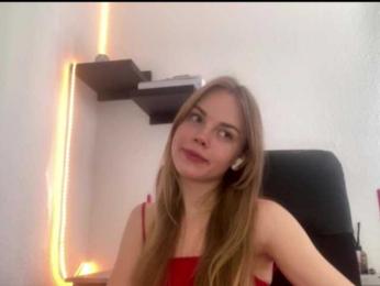 SunStrike webcam bongacams model stream image