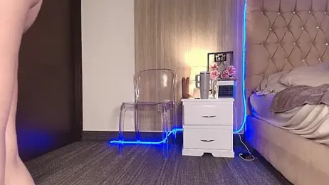 Maddyluxe webcam model stream image