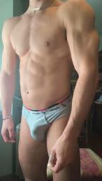 Gil_Hot_ webcam cam4 model stream image