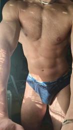 Gil_Hot_ webcam model stream image