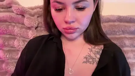 AlmaryKim webcam model stream image