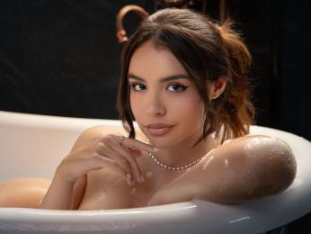 MiaDeliz webcam model stream image