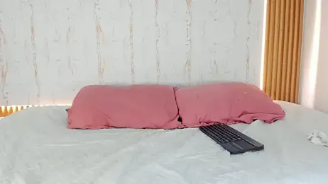 two_milkyway webcam model stream image