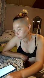 Click694748 webcam cam4 model stream image