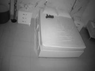 voyeurcam-casa-salsa-bedroom-6 webcam camsoda model stream image