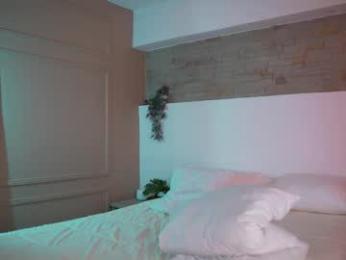 ashley_jones9 webcam model stream image