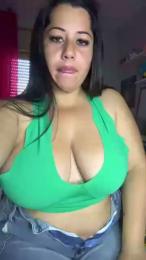 Mikela_ webcam model stream image
