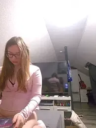 Freaky-Doll webcam model stream image