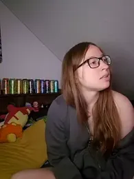Freaky-Doll webcam stripchat model stream image