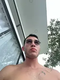 kevin_white_ webcam model stream image