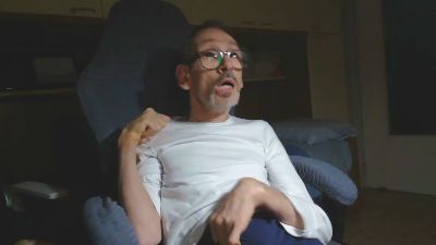 Neruda72 webcam model stream image