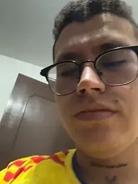 Kurtxxx22 webcam model stream image