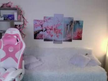poompoompeach_ webcam preview