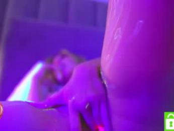 telladreamer_ webcam model stream image