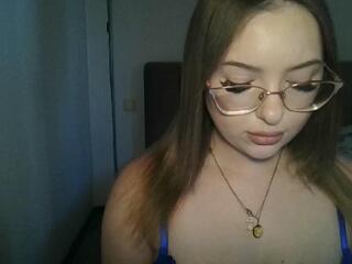 Lindsey Lu webcam model stream image