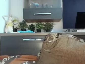 mellbell_ webcam model stream image