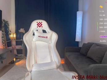BlushMikki webcam model stream image