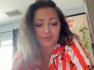 danidaniels webcam model stream image