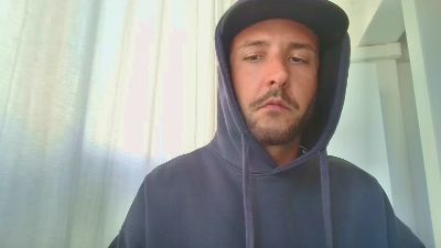 Surfer_30 webcam model stream image