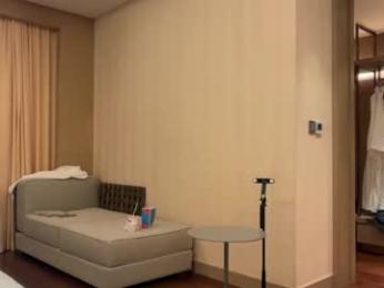 golden_alinee webcam chaturbate model stream image