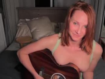 kaileeshy webcam model stream image