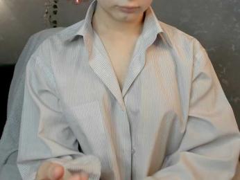 Pink-Freya webcam model stream image