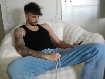 papijakey webcam chaturbate model stream image