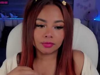 conny_curly webcam model stream image