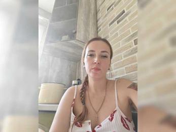 Marie-in-Wonderland webcam model stream image