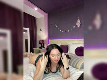 Hungryforme webcam model stream image