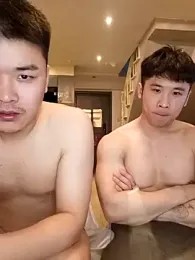 day-18 webcam model stream image