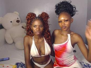 VelvetCuties webcam bongacams model stream image