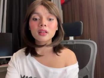 cocktaileciousalessia webcam chaturbate model stream image