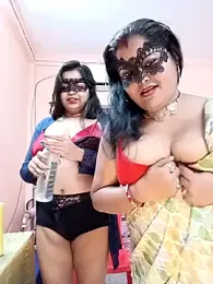 Naughty_Kayra webcam model stream image
