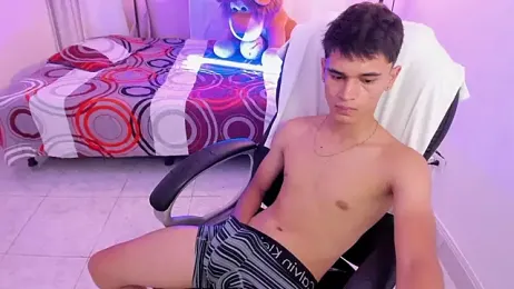 Aron_Boyy webcam model stream image