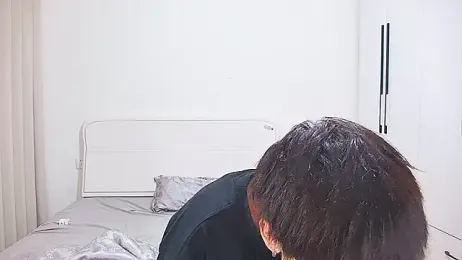 KK-cuteboy webcam model stream image