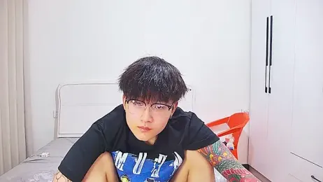 KK-cuteboy webcam model stream image