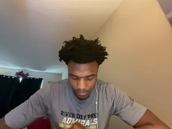 Bigdicktrick227 webcam model stream image