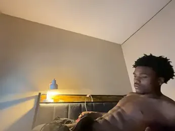 Bigdicktrick227 webcam model stream image