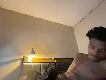 Bigdicktrick227 webcam model stream image