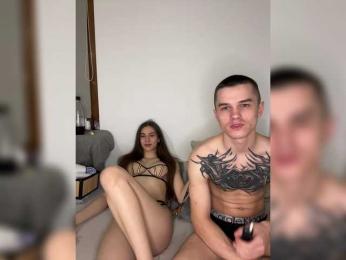 AAOneLove webcam model stream image