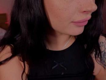 LisaaLiss webcam model stream image