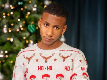 EthanFox webcam model stream image